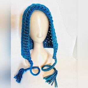 NWOT Handcrafted Crochet hood, handmade